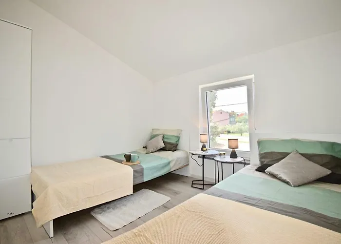 Bright And Spacious With Grill *** Apartment Pula