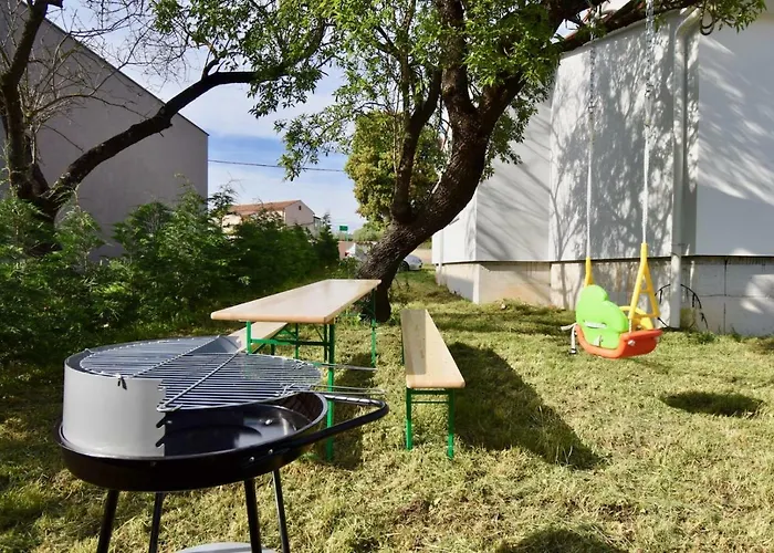 Bright And Spacious With Grill *** Apartment *